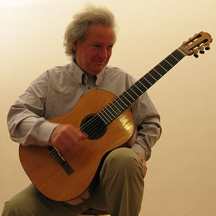 Carlo Domeniconi, Komponist und Gitarrist. Foto von David John.