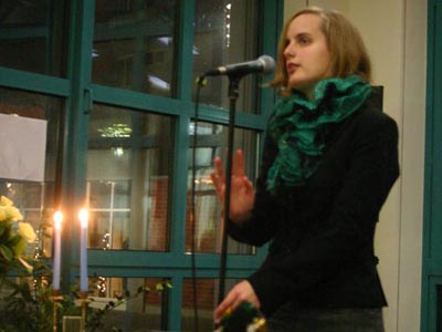 Kimbastian singing Kimbastian singing