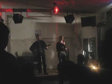 Hugh Featherstone and Kimbastian live at Rue Bunte, Berlin, 2006