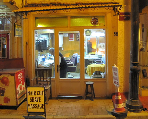 barber shop in Sultanahmet, Istanbul barber shop in Sultanahmet, Istanbul