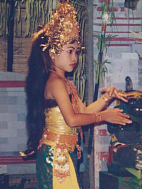 Legong dance