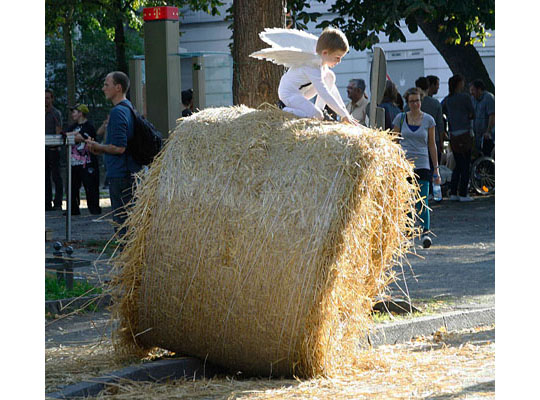 Paul inspects the team straw bale at The Cheshire Cat Blog