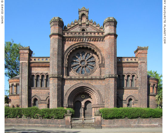 Princes Road Synagogue, Toxteth, Liverpool at The Cheshire Cat Blog