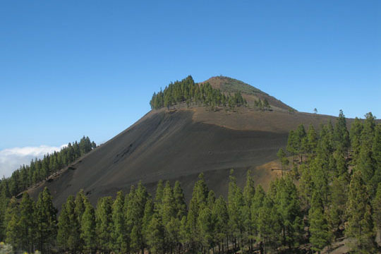 Volcanic peak on Isla Afortunada at The Cheshire Cat Blog