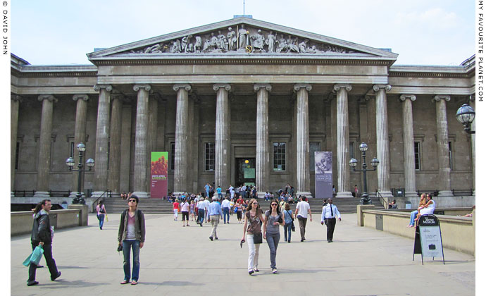 The main entrance to the British Museum, London at The Cheshire Cat Blog