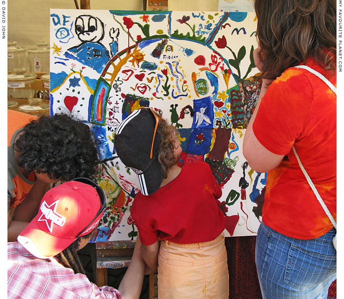 Painting for world peace at The Cheshire Cat Blog Painting for world peace at The Cheshire Cat Blog