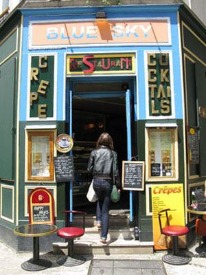Blue Sky Restaurant in Montmartre, Paris at My Favourite Planet