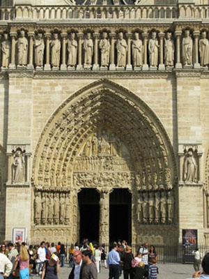Main doorway of Notre Dame Cathedral, Paris at My Favourite Planet