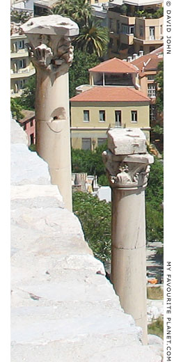 Corinthian columns on the Choragic Monument of Thrasyllos at My Favourite Planet Corinthian columns on the Choragic Monument of Thrasyllos at My Favourite Planet