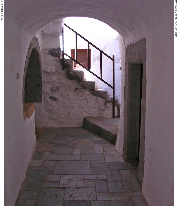 This way to the inner courtyard at My Favourite Planet This way to the inner courtyard at My Favourite Planet