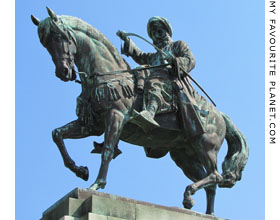 The statue of Mehmet Ali, Kavala, Macedonia, Greece at My Favourite Planet