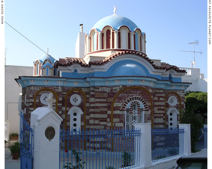 A small church in the centre of Neo Karlovasi, Samos, Greece at My Favourite Planet