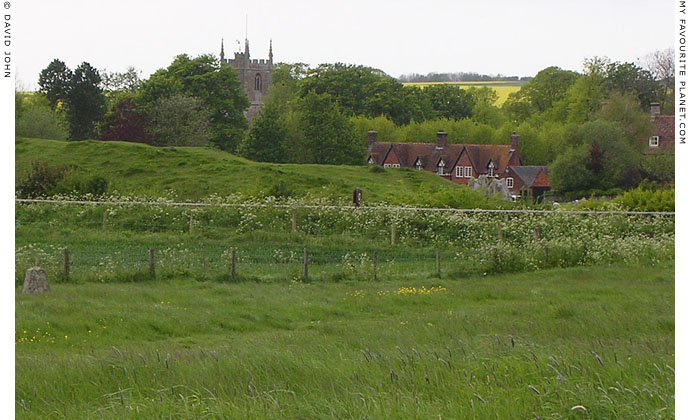 Avebury village, Wiltshire at My Favourite Planet