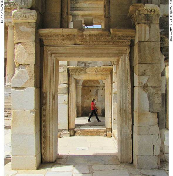 Doorways connecting the arches of he Gate of Mazeus and Mithridates at My Favourite Planet