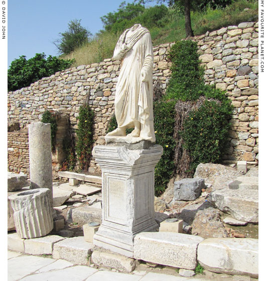 A marble statue of the doctor Alexander on Kuretes Street, Ephesus at My Favourite Planet