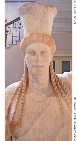 Archaistic caryatid wearing a calathus or polos at My Favourite Planet Archaistic caryatid wearing a calathus or polos at My Favourite Planet