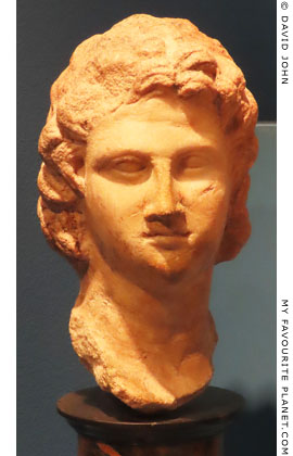Marble head, Allard Pierson Museum, Amsterdam at My Favourite Planet Marble head, Allard Pierson Museum, Amsterdam at My Favourite Planet