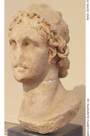 Marble head of a ruler, perhaps Alexander the Great or Mithridates at My Favourite Planet Marble head of a ruler, perhaps Alexander the Great or Mithridates at My Favourite Planet