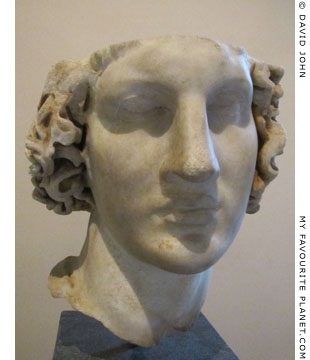 Marble head of Alexander the Great from Kos at My Favourite Planet Marble head of Alexander the Great from Kos at My Favourite Planet