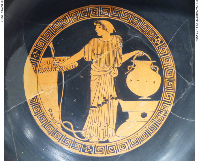An Attic red-figure kylix by Brygos Painter at My Favourite Planet