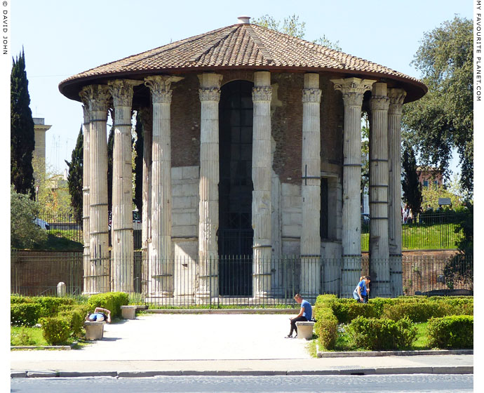 The circular Temple of Hercules Victor, Rome at My Favourite Planet