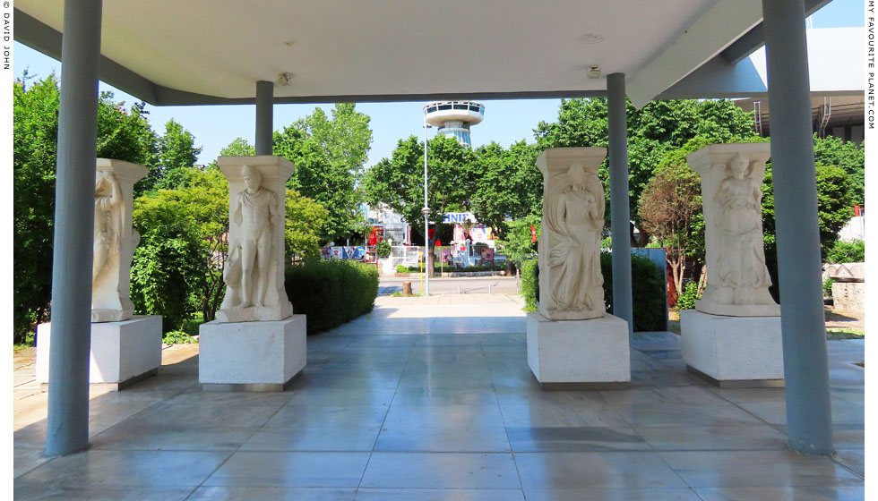 The four copies of the pilasters from Las Incantadas in the portico of Thessaloniki Archaeological Museum at My Favourite Planet The four copies of the pilasters from Las Incantadas in the portico of Thessaloniki Archaeological Museum at My Favourite Planet