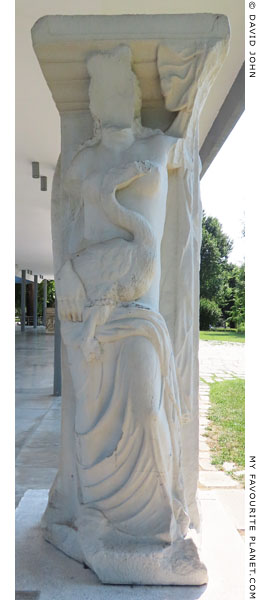 A replica of a relief of Leda and the swan from Las Incantadas, Thessaloniki at My Favourite Planet