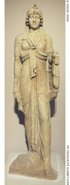Marble statue of Isis from Brexiza at My Favourite Planet