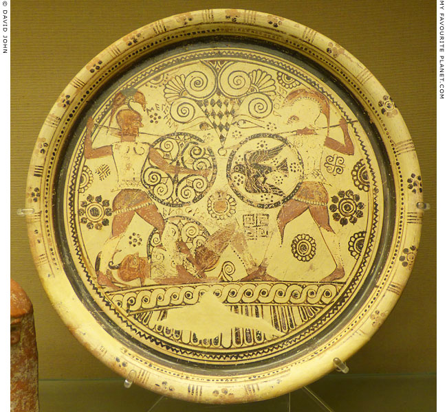 Plate showing Menelaos and Hektor fighting over the body of Euphorbos at My Favourite Planet Plate showing Menelaos and Hektor fighting over the body of Euphorbos at My Favourite Planet