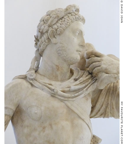 A Homeric warrior restored as Emperor Commodus at My Favourite Planet A Homeric warrior restored as Emperor Commodus at My Favourite Planet