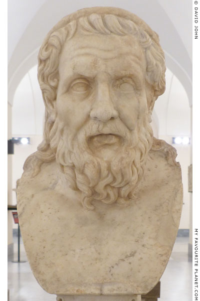 Bust of Homer of the Apollonios of Tyana type at My Favourite Planet