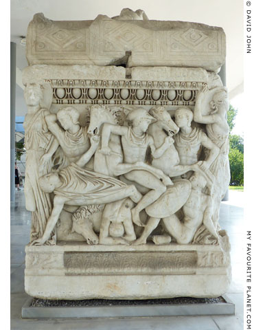 The battle relief on the left side of the Thessaloniki sarcophagus at My Favourite Planet