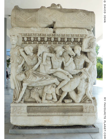 The battle relief on the left side of the Thessaloniki sarcophagus at My Favourite Planet The battle relief on the left side of the Thessaloniki sarcophagus at My Favourite Planet