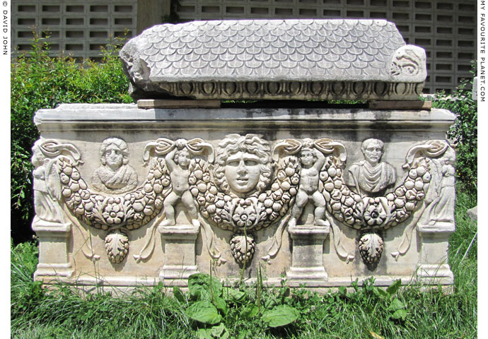 A Gorgoneion on a marble sarchophagus from Ephesus at My Favourite Planet A Gorgoneion on a marble sarchophagus from Ephesus at My Favourite Planet