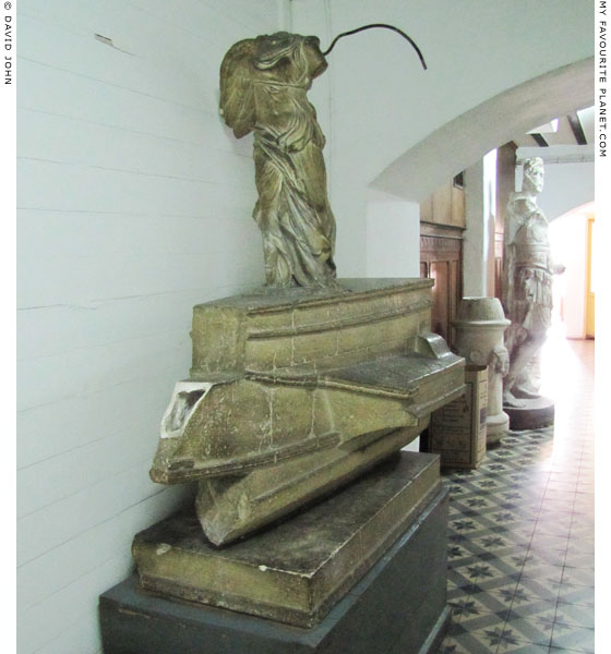 Copy of the Winged Victory of Samothrace statue in Istanbul at My Favourite Planet